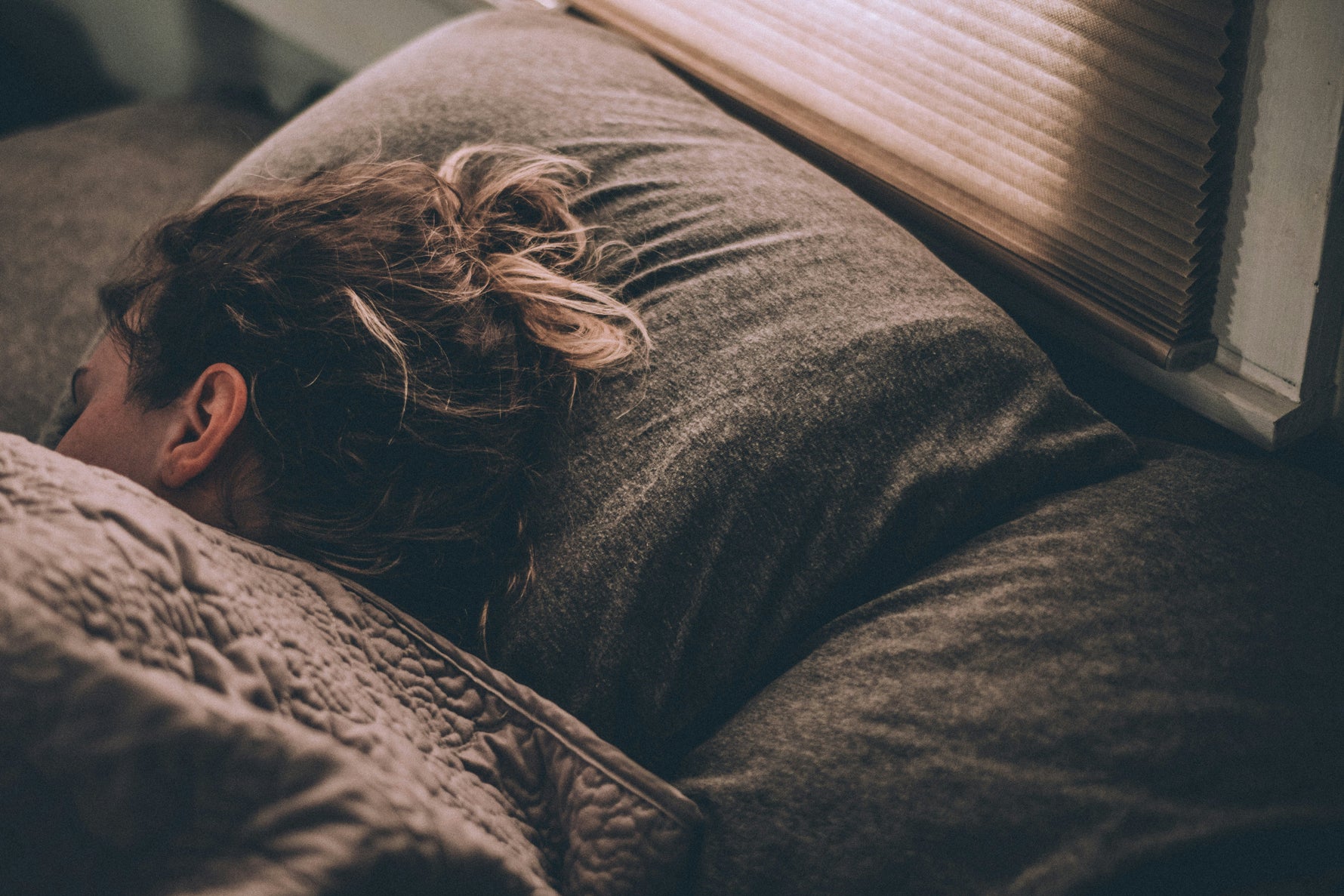 Last van insomnia en dus niet kunnen slapen? Lees waarom White Noise helpt.