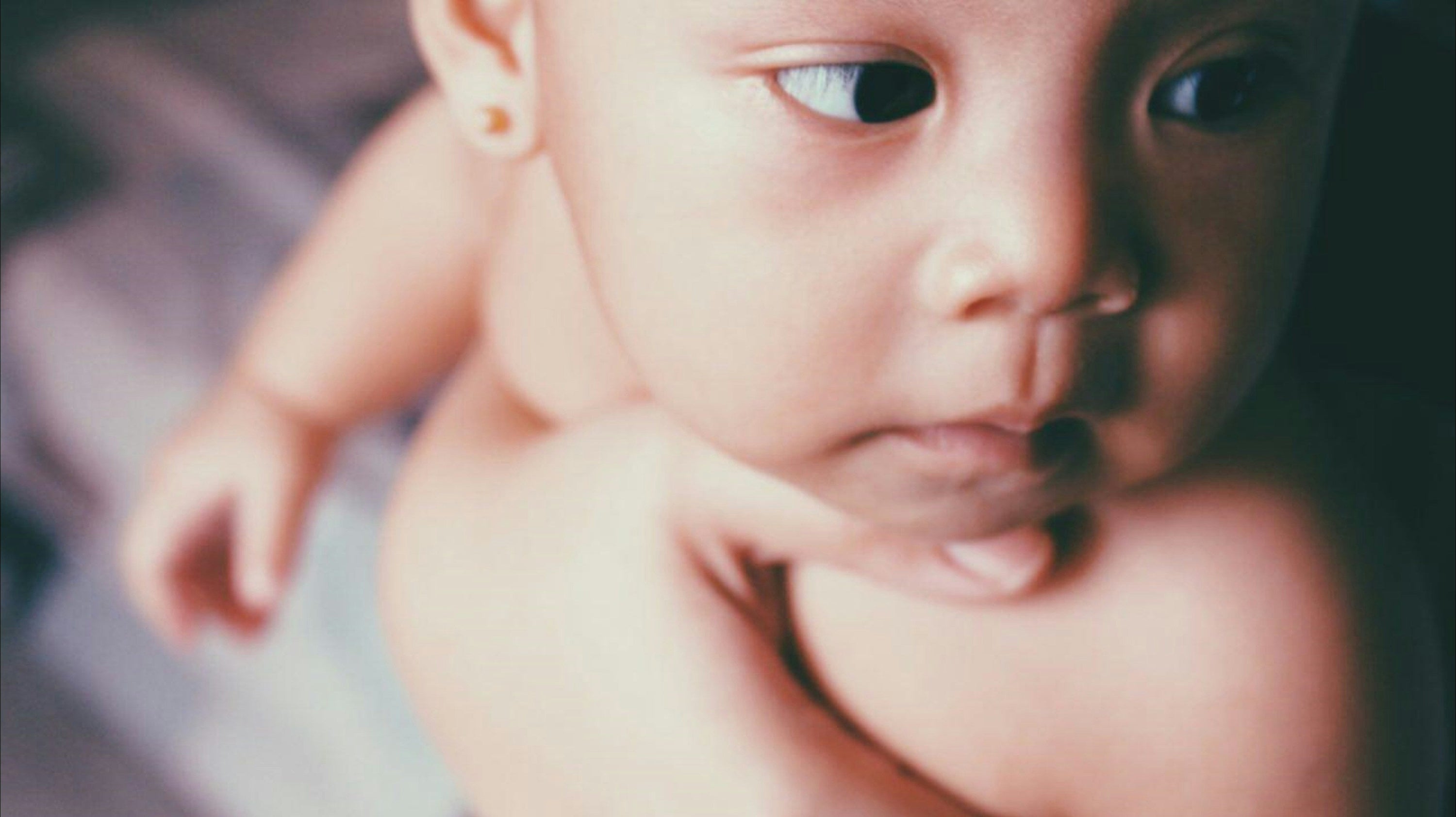 7 Tips om je baby te helpen bij verkoudheid
